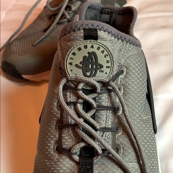 Nike Hurarache Air - Picture 2 of 4